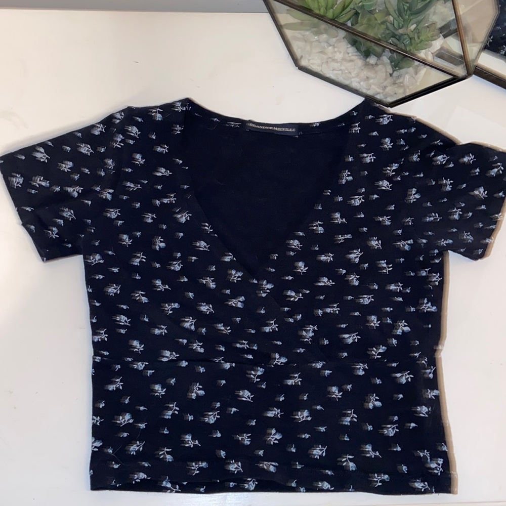 brandy crossover/ deep V cut (navy)